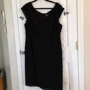 Adrianna Papell Woman Black Dress Sz 20W